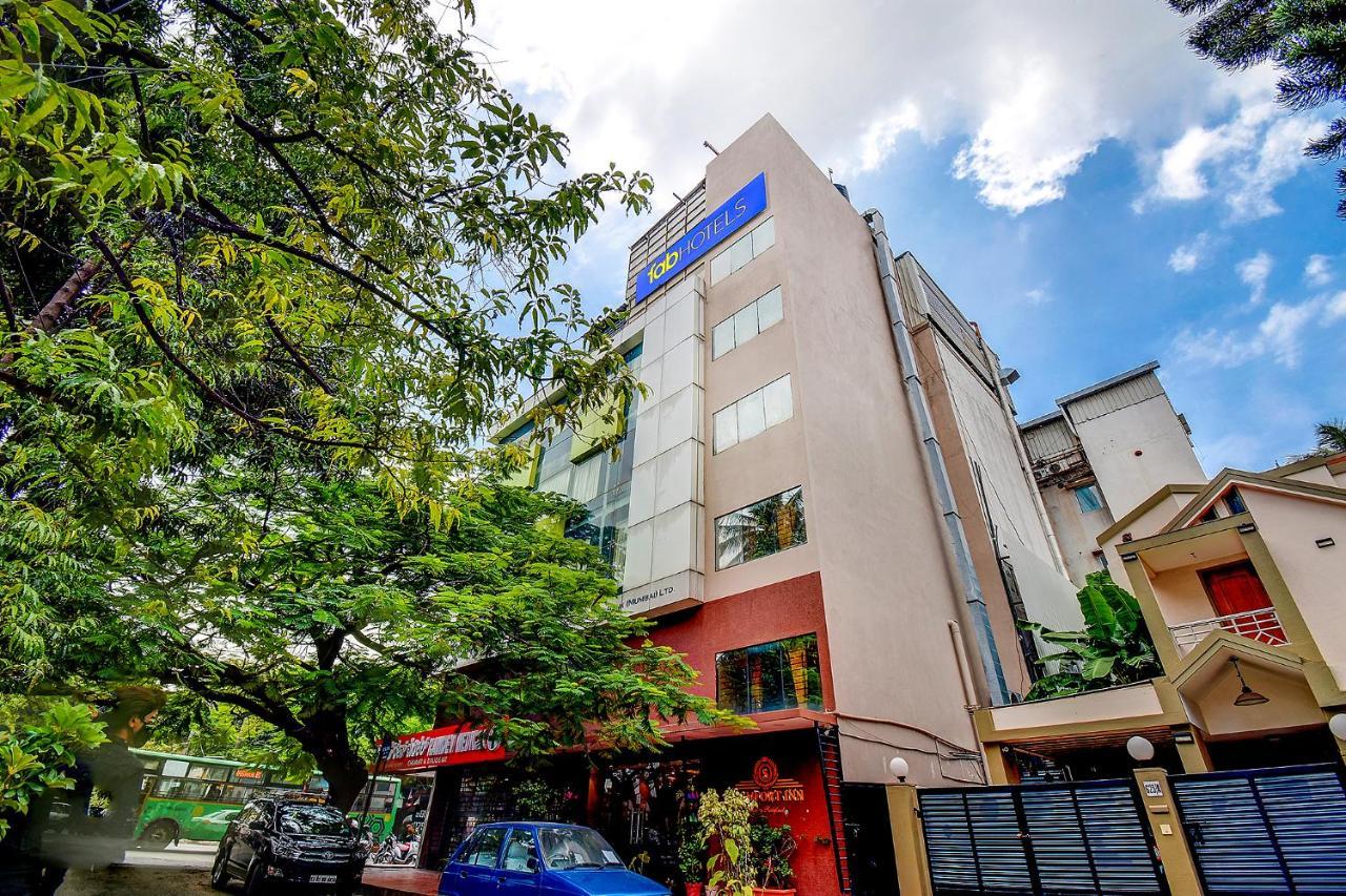 Fabhotel S Comfort Inn Bangalore Exterior photo